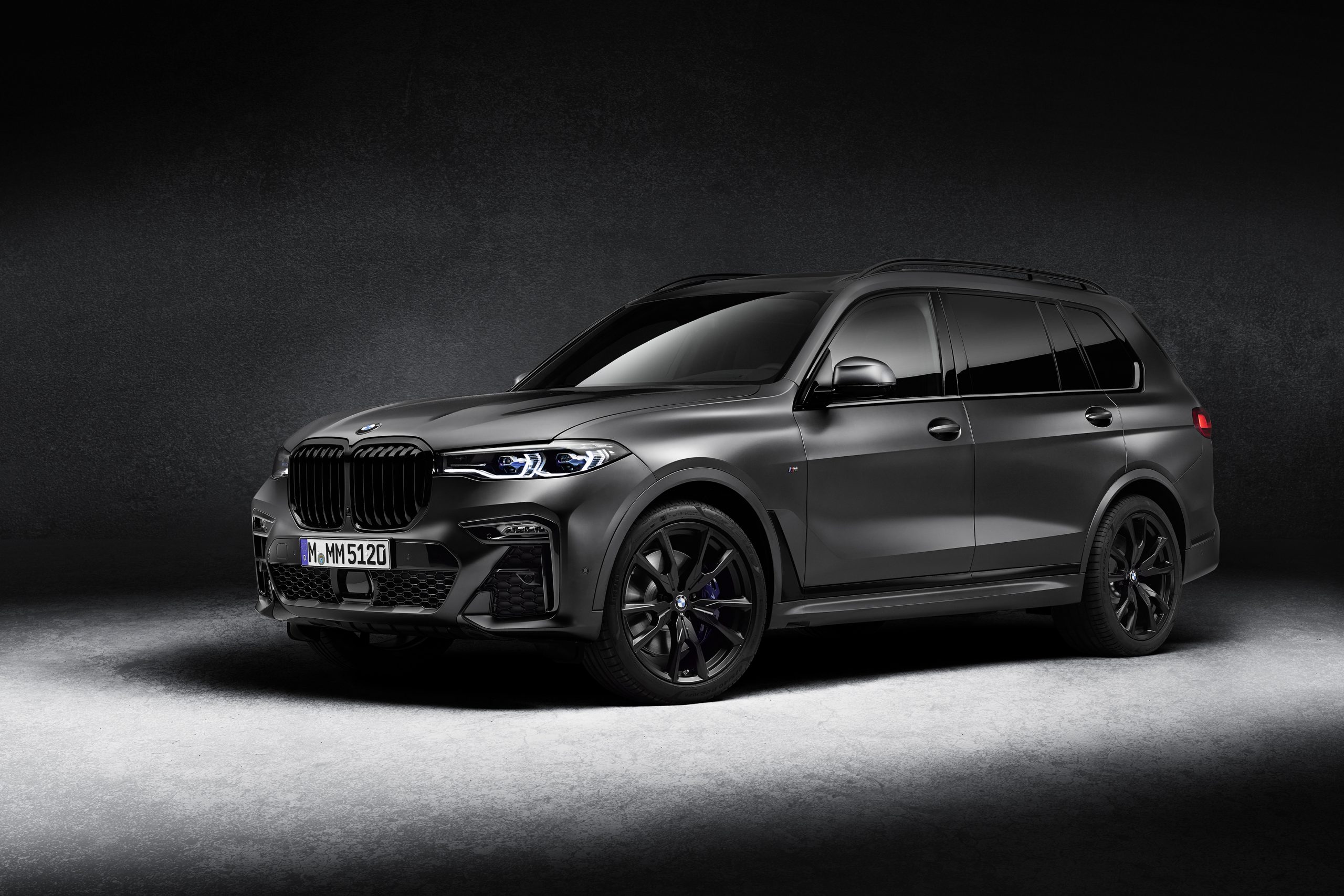 The Bmw X7 Dark Shadow Edition A Charismatic And Exclusive New Release Carthrust