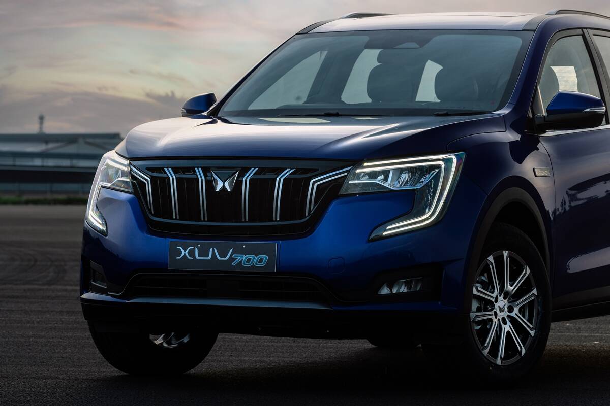 Mahindra unveils the XUV700; Prices start at 12 lakhs CarThrust