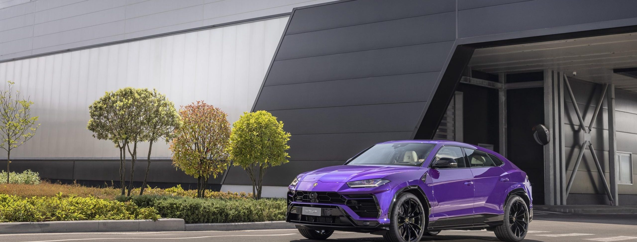 sells 20,000 units of the Urus CarThrust